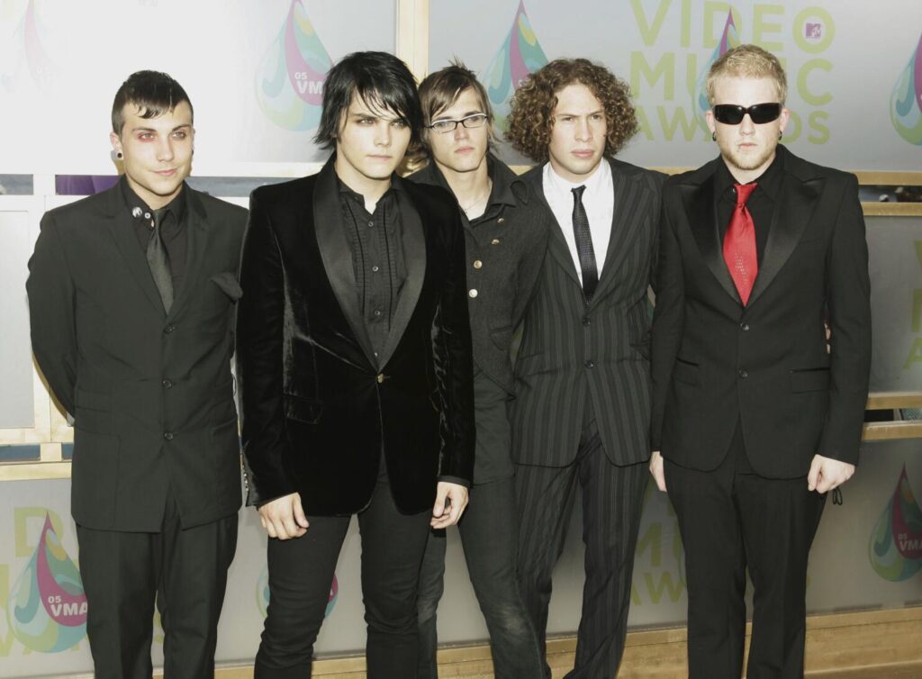 Young Bob Bryar with My Chemical Romance